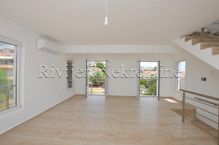 Image No.10-3 Bed Apartment for sale
