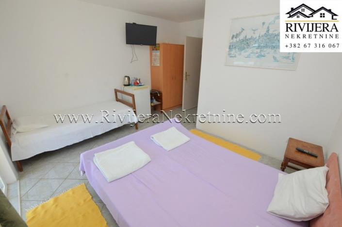 Image No.6-5 Bed House for sale