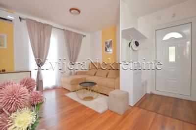 prodaja_prodaza_sale_rivijera_nekretnine_Ads_oglasi_Bijela_Herceg_Novi_--9-