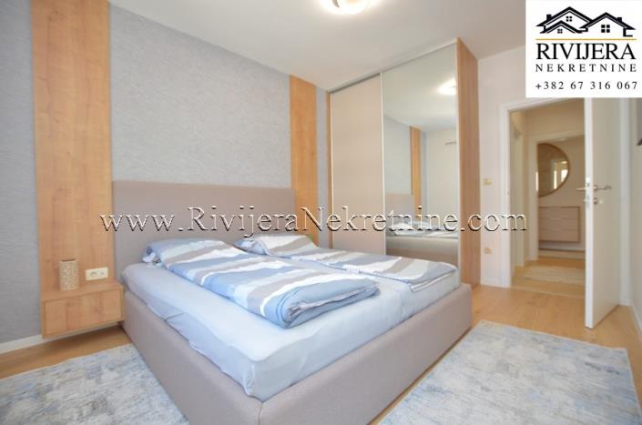 Image No.10-3 Bed Apartment for sale