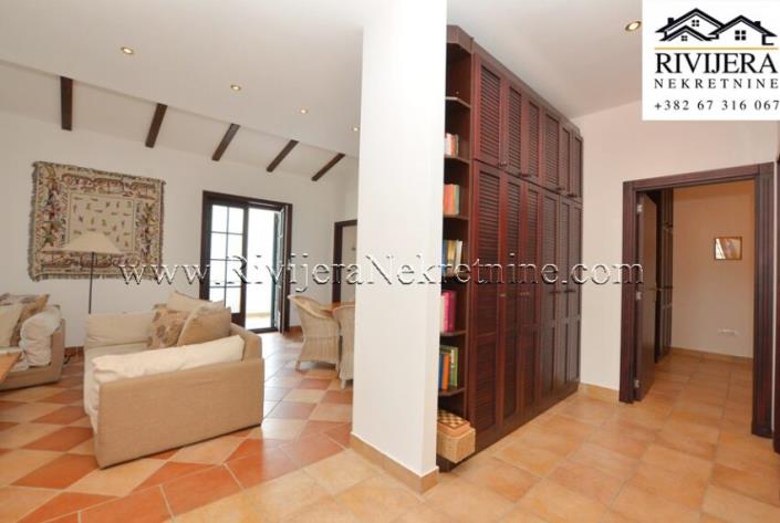 Image No.13-2 Bed Flat for sale