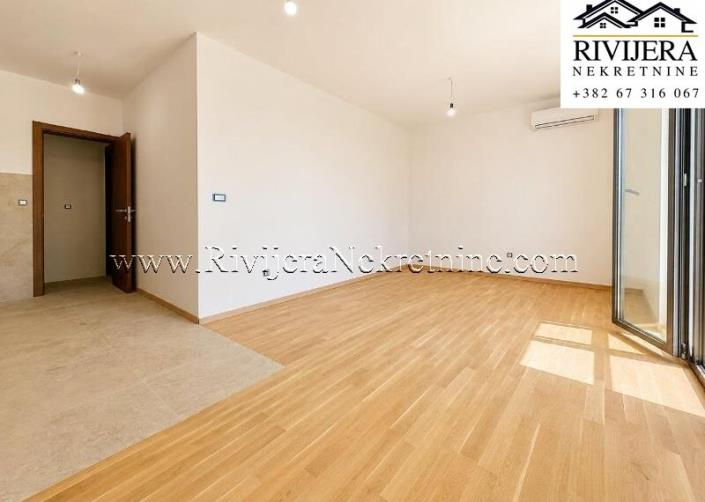 Image No.5-2 Bed Flat for sale