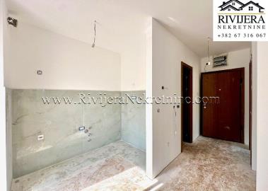 prodaja_prodaza_Sale_rivijera_Nekretnine_Ads_Ad_oglasi_Tivat_boka_bay_stan_apartment-8-800x570