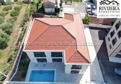 prodaja_Sale_rivijera_nekretnine_ads_ad_oglasi_Tivat_boka_bay_kotor_house_kuca_-2-819x570