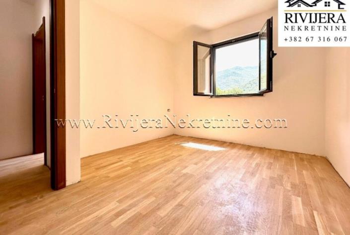 Image No.5-2 Bed Flat for sale