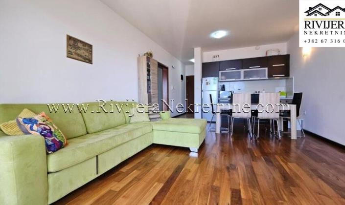 Image No.9-2 Bed Flat for sale