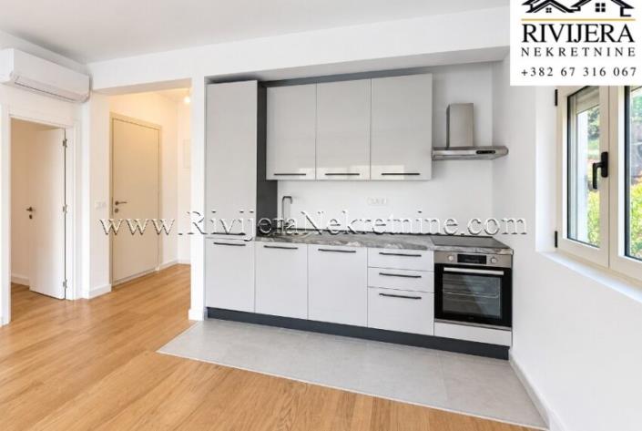 Image No.7-2 Bed Flat for sale