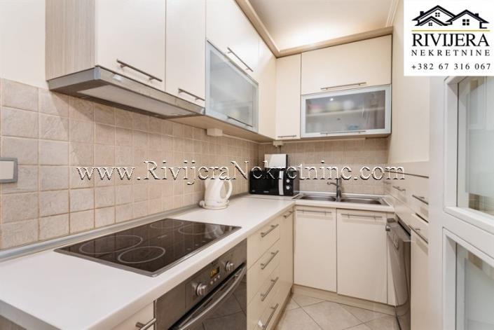 Image No.8-6 Bed Apartment for sale