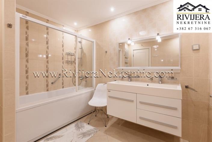Image No.24-6 Bed Apartment for sale