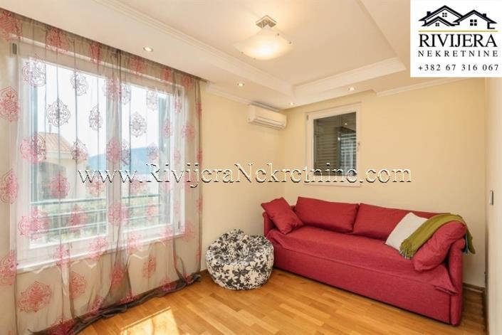 Image No.13-6 Bed Apartment for sale