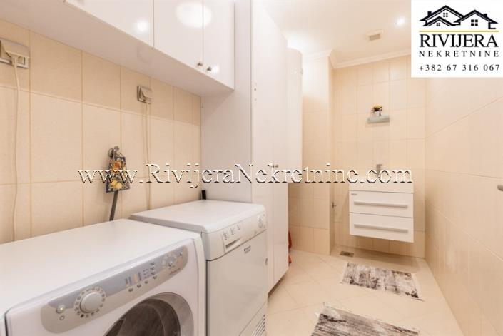 Image No.22-6 Bed Apartment for sale