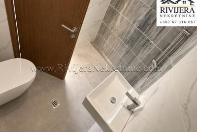 prodaja_prodaza_Sale_Rivijera_nekretnine_Ads_Ad_Tivat_PortoMontenegro_oglasi_-5-850x570