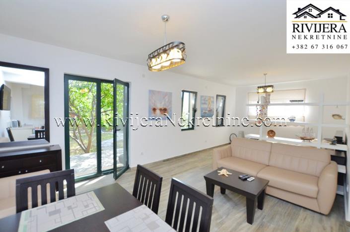Image No.17-3 Bed House for sale