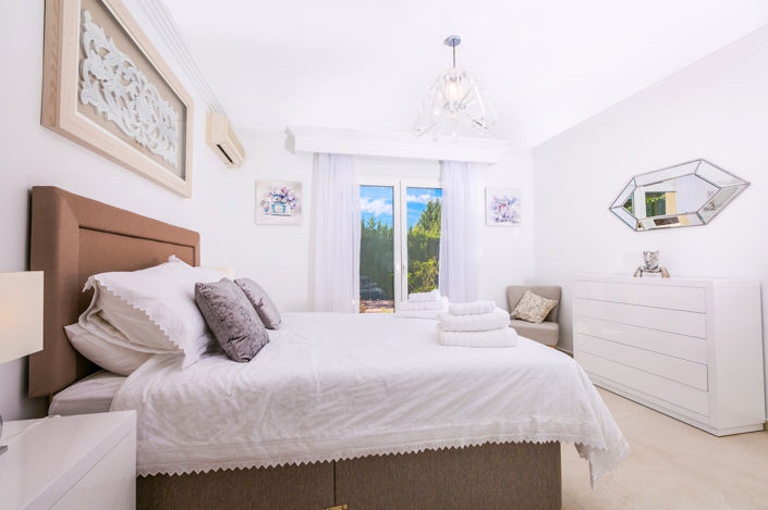 Image No.19-6 Bed Villa for sale