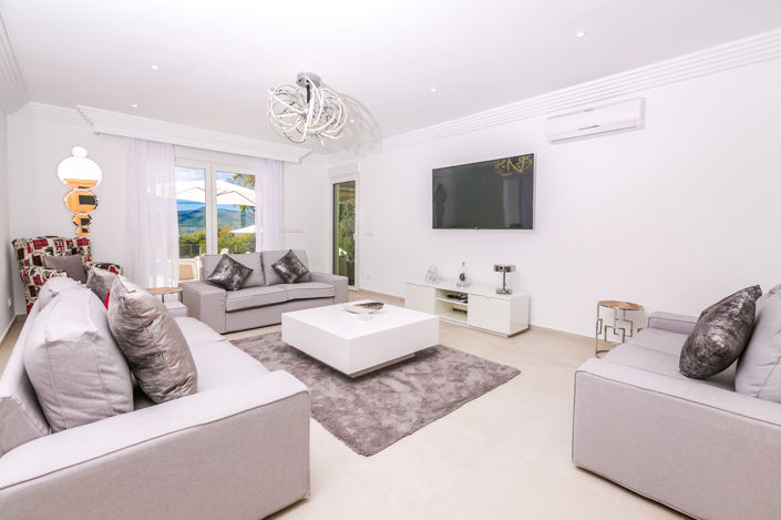 Image No.4-6 Bed Villa for sale