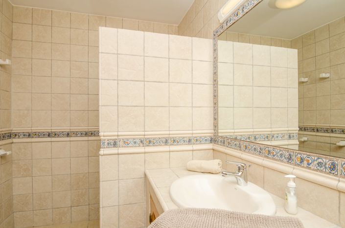 Image No.24-4 Bed Villa for sale