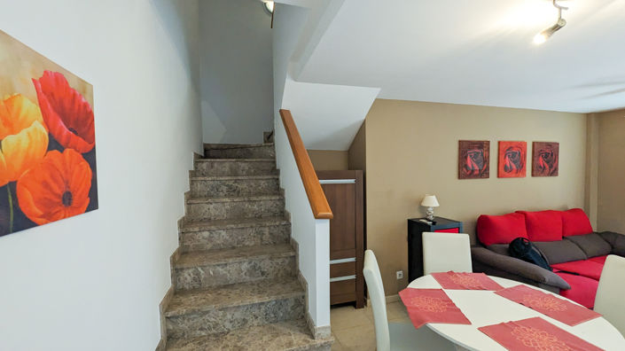 Image No.10-3 Bed Duplex for sale