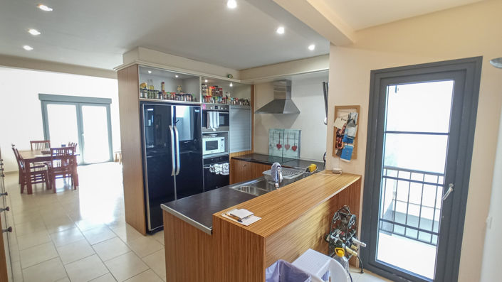 Image No.4-5 Bed Townhouse for sale