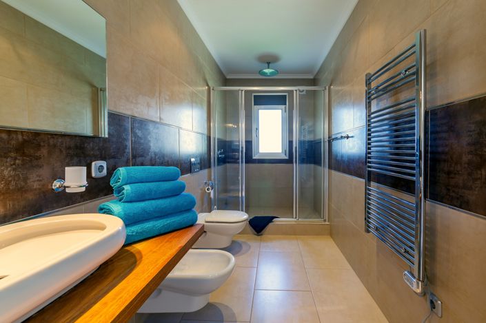 Image No.17-6 Bed Villa for sale