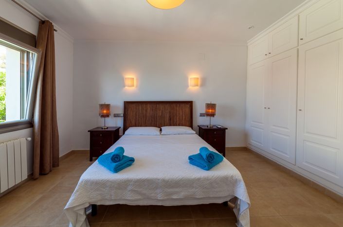 Image No.18-6 Bed Villa for sale