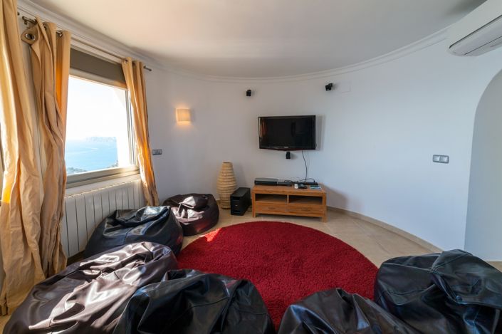 Image No.24-6 Bed Villa for sale