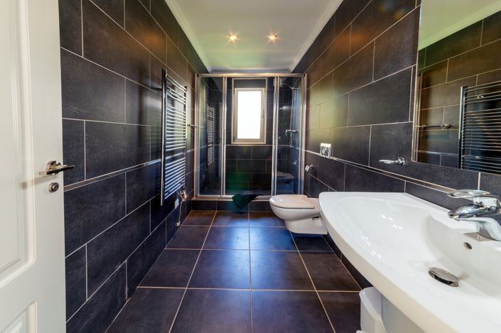 Image No.32-6 Bed Villa for sale