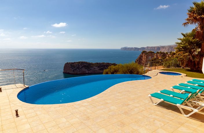 Image No.36-6 Bed Villa for sale