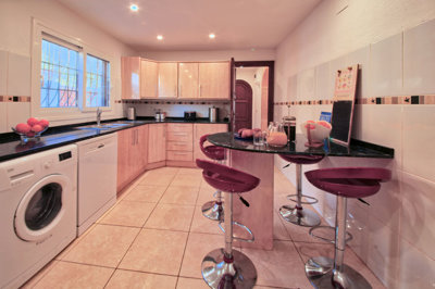 17767-villa-for-sale-in-javea-1357915-large