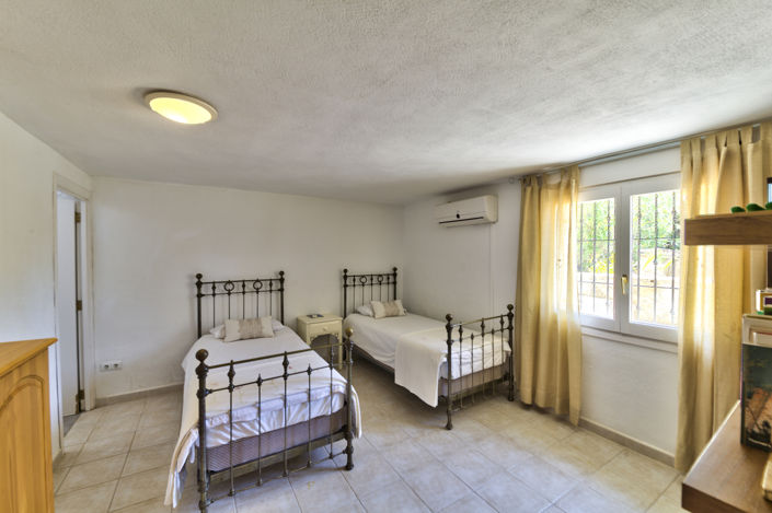 Image No.30-5 Bed Villa for sale