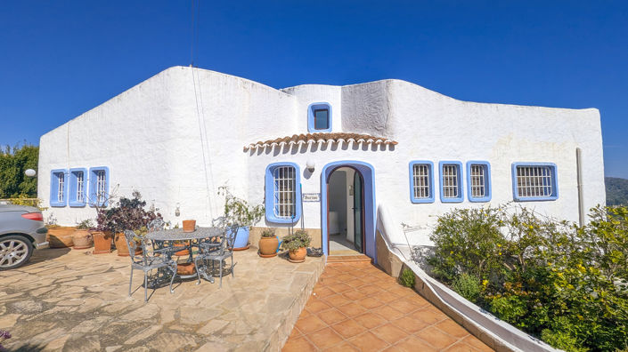 Image No.10-5 Bed Villa for sale