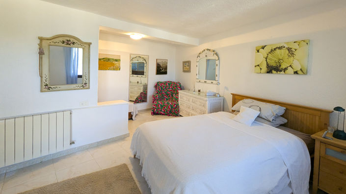 Image No.15-5 Bed Villa for sale