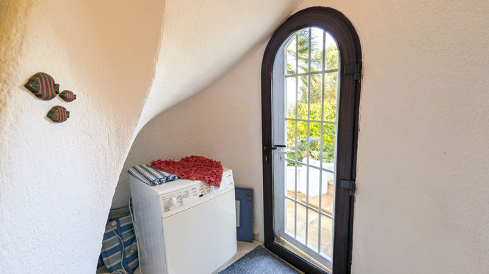 Image No.47-5 Bed Villa for sale