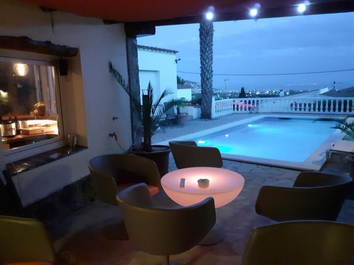 Image No.5-6 Bed Villa for sale