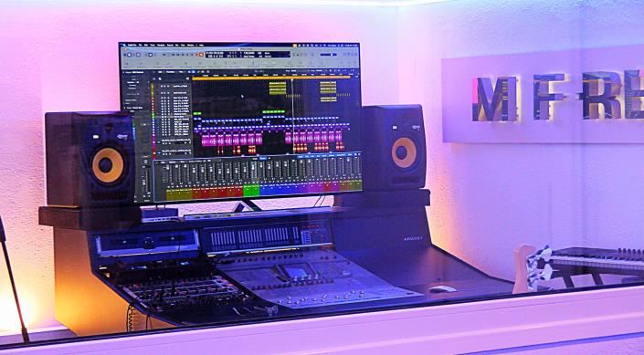 Image No.18-6 Bed Villa for sale