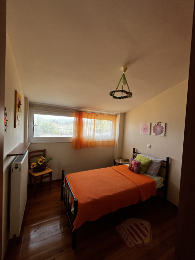 Image No.13-4 Bed Maisonette for sale