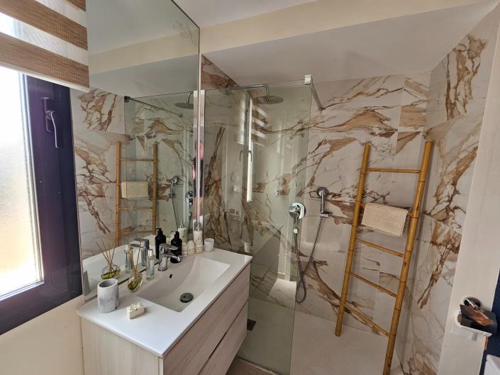 Image No.23-3 Bed Penthouse for sale