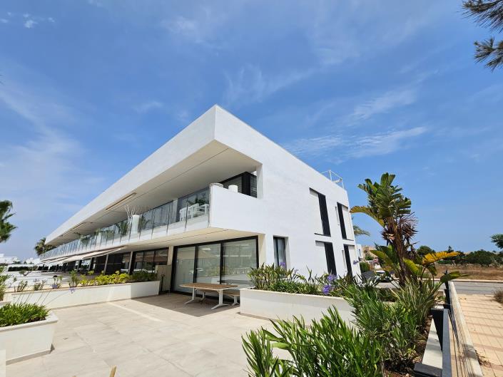 Image No.1-3 Bed Penthouse for sale
