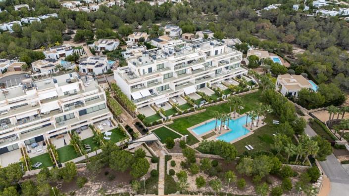 Image No.20-2 Bed Penthouse for sale