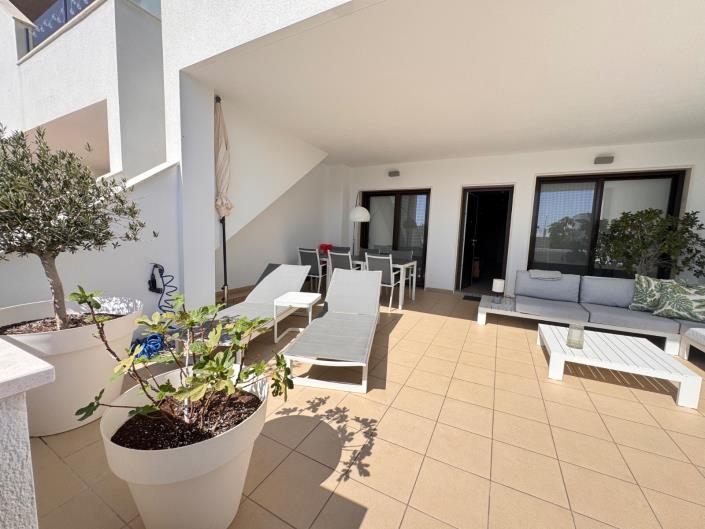 Image No.1-3 Bed Apartment for sale