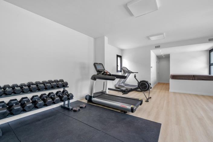 Image No.25-2 Bed Penthouse for sale