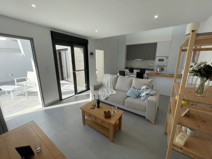 Image No.7-Villa de 2 chambres à vendre à Roldan