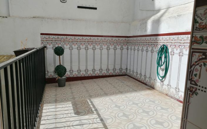 Image No.2-Maison de 4 chambres à vendre à Rute