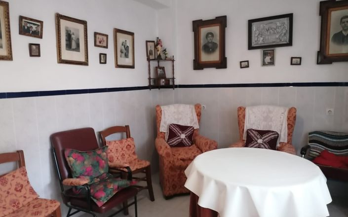 Image No.5-4 Bed House for sale