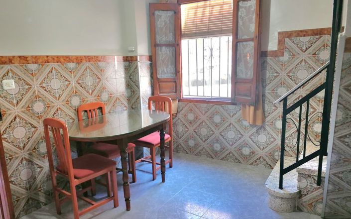 Image No.14-5 Bed House for sale