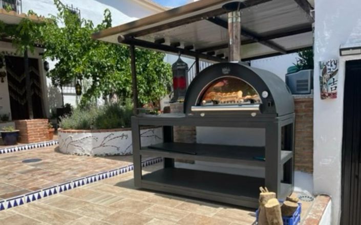 Image No.10-4 Bed House for sale