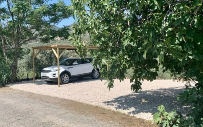 Image No.2-4 Bed House for sale