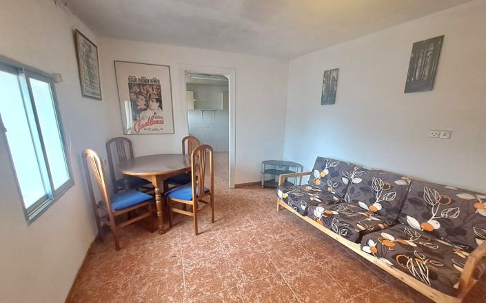 Image No.3-3 Bed House for sale