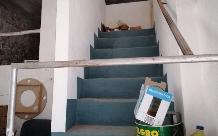 Image No.20-6 Bed House for sale