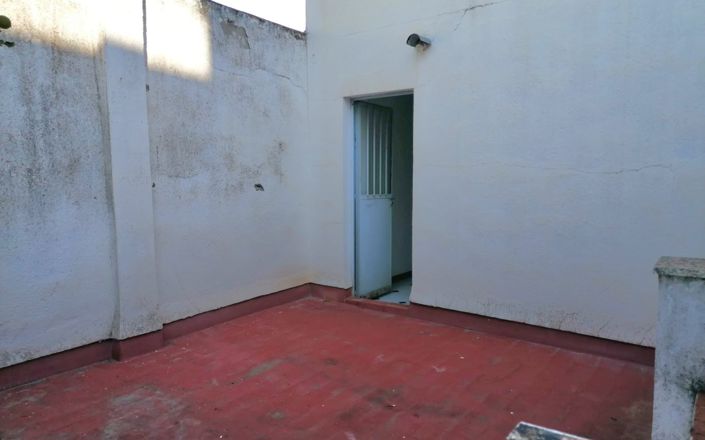 Image No.19-5 Bed House for sale