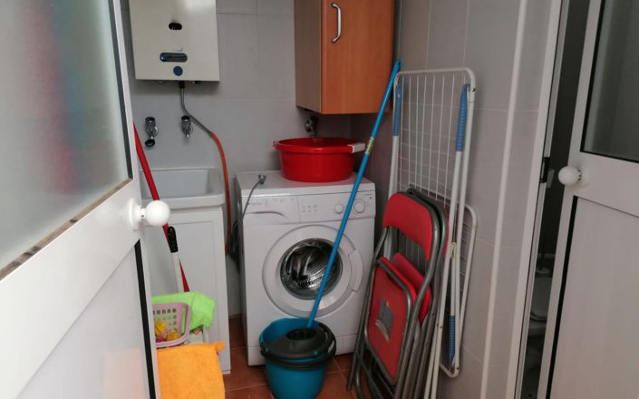 Image No.10-3 Bed House for sale